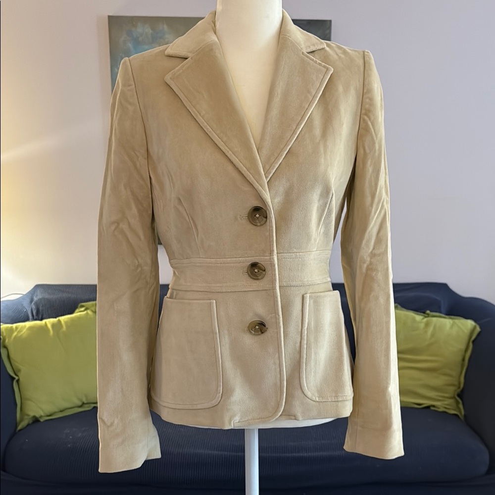Banana Republic Fitted Ecru Blazer - 0